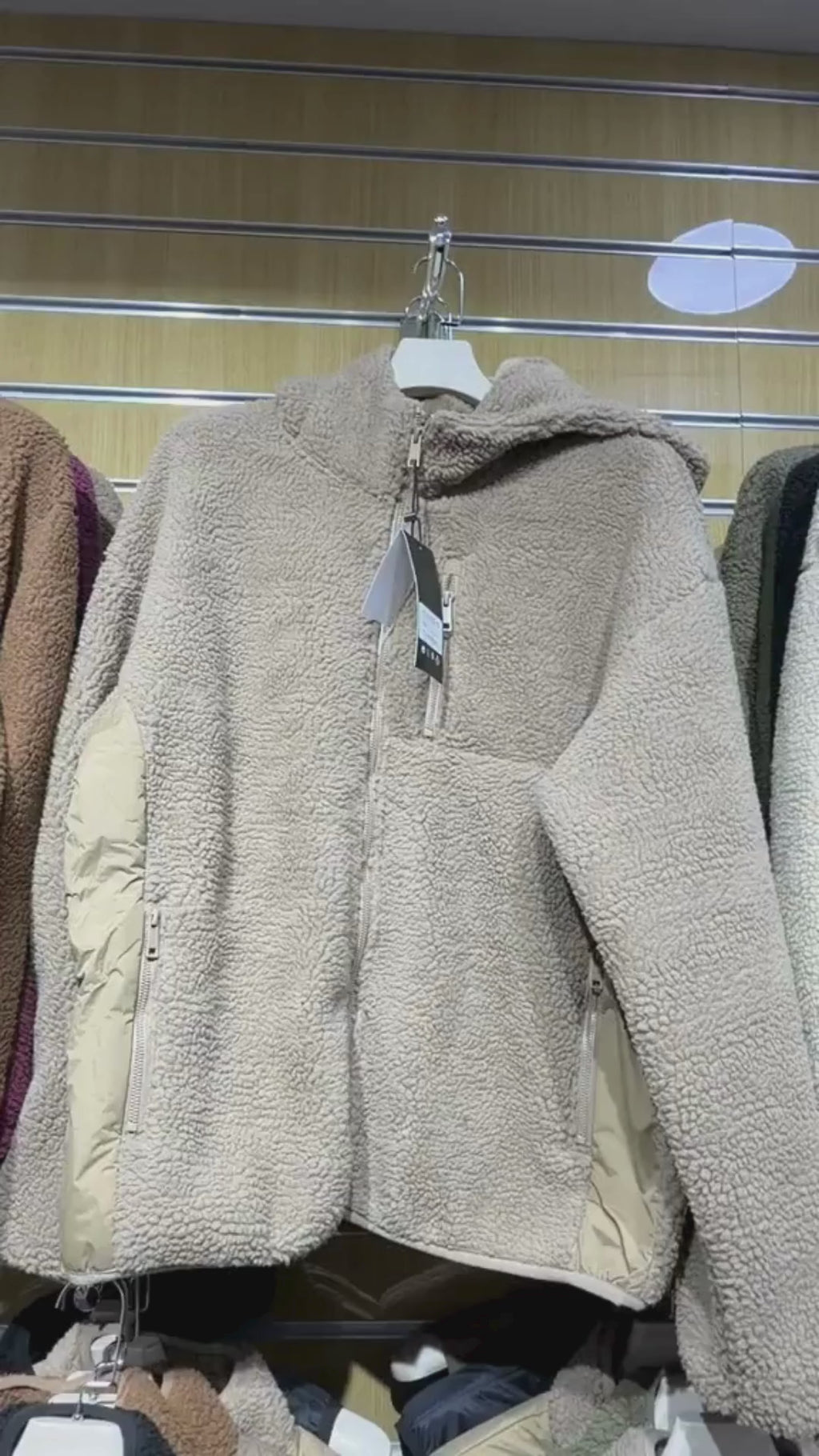 Chaqueta Polar Sherpa Hombre con Gorro